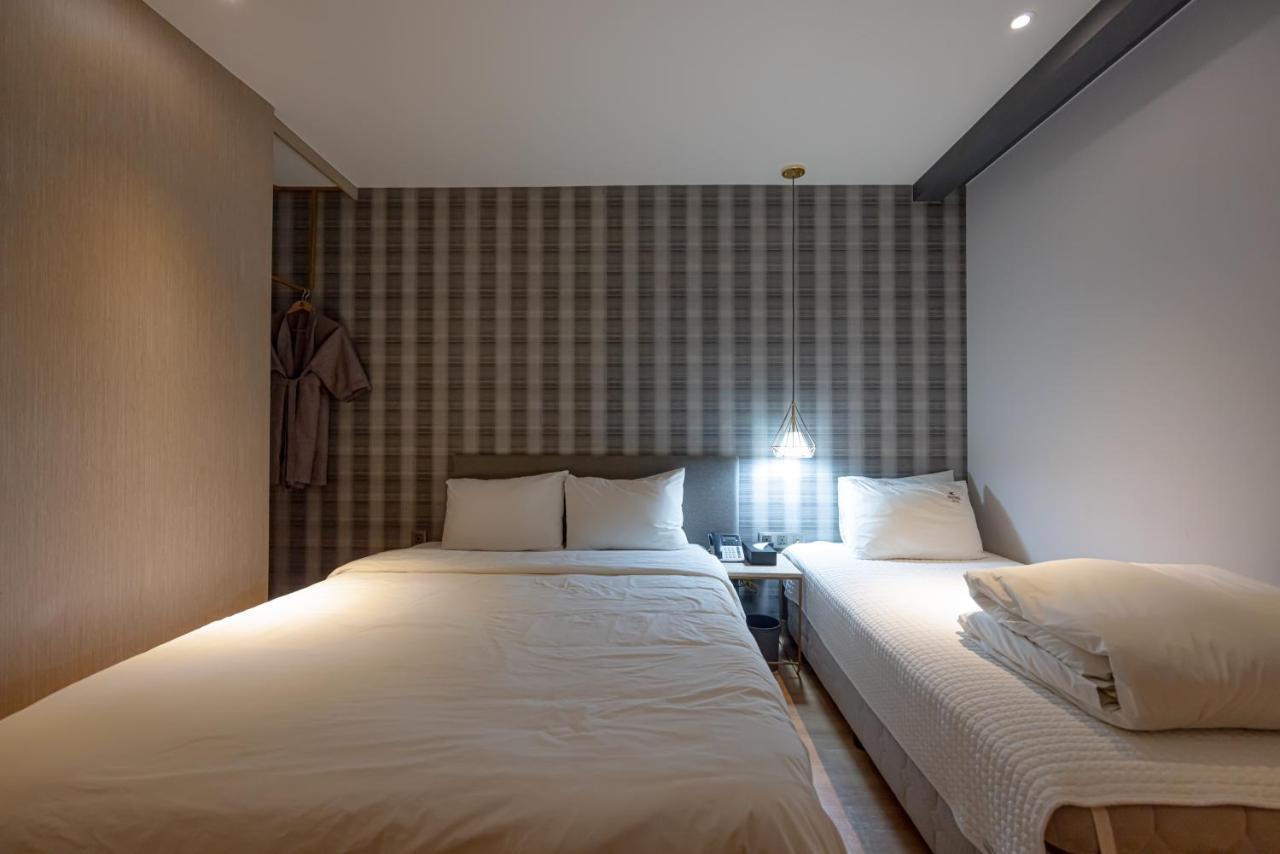 Hound Hotel Seomyeon-Beomcheon Busan Eksteriør bilde