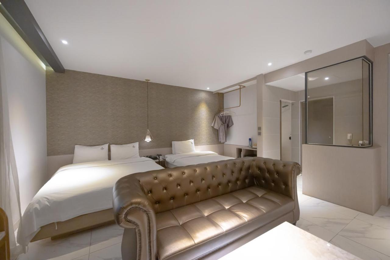 Hound Hotel Seomyeon-Beomcheon Busan Eksteriør bilde