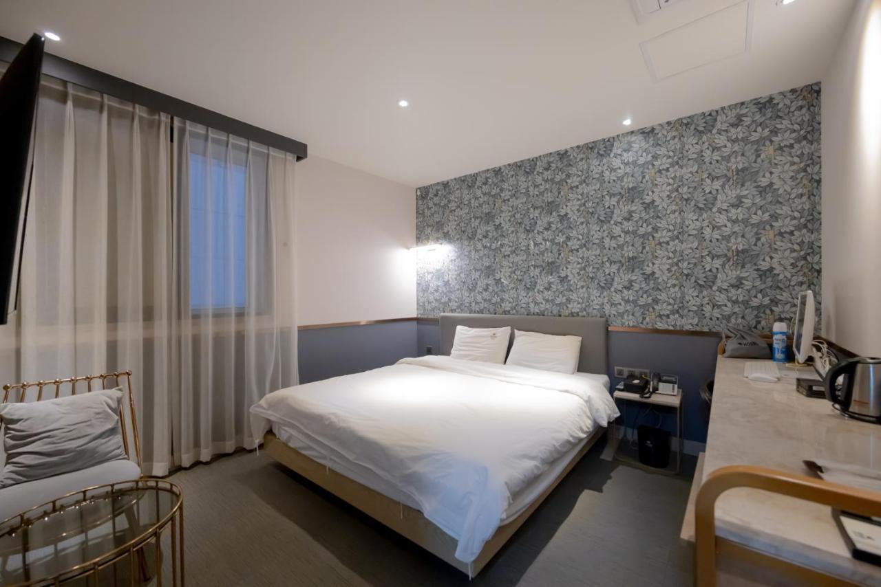 Hound Hotel Seomyeon-Beomcheon Busan Eksteriør bilde