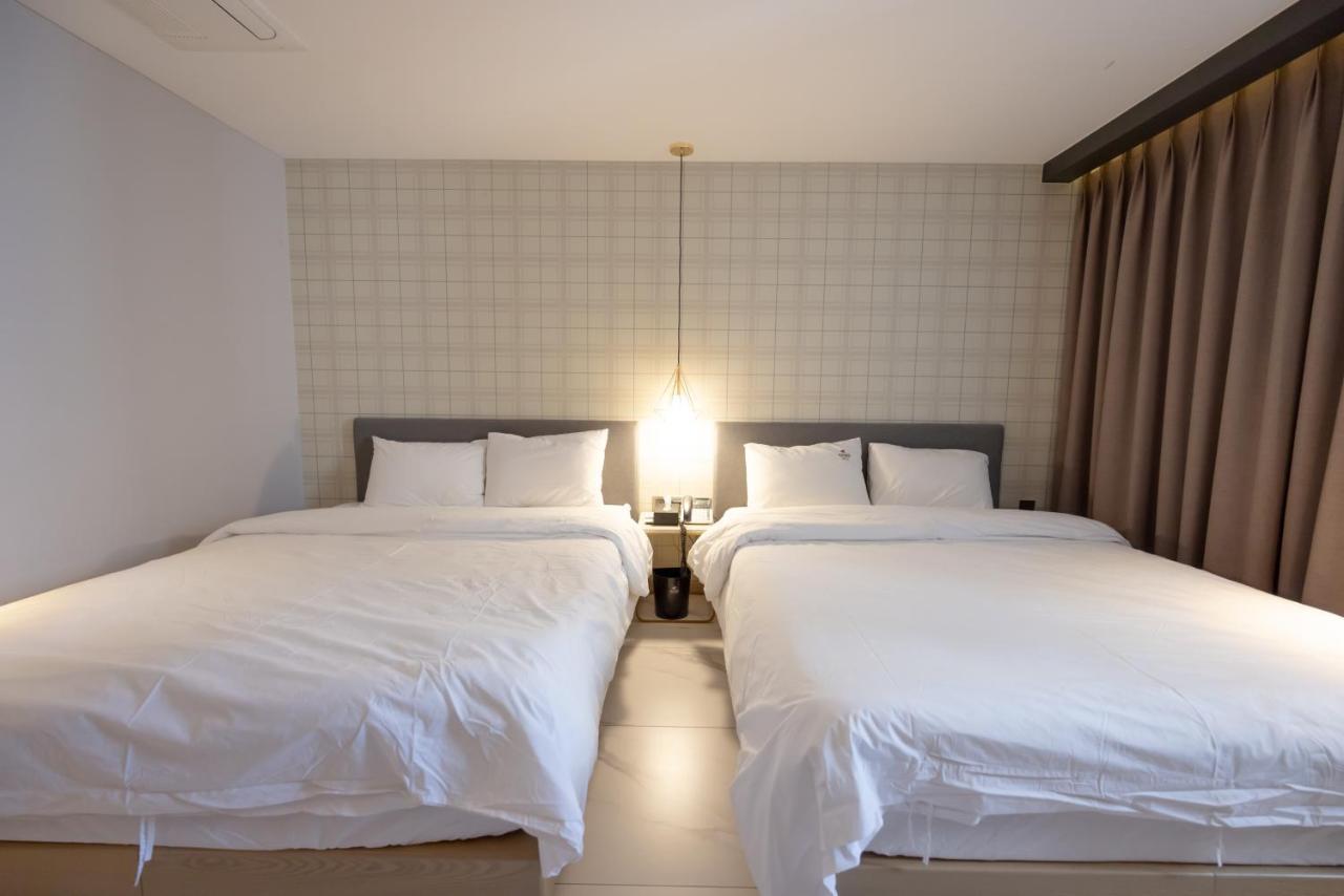 Hound Hotel Seomyeon-Beomcheon Busan Eksteriør bilde