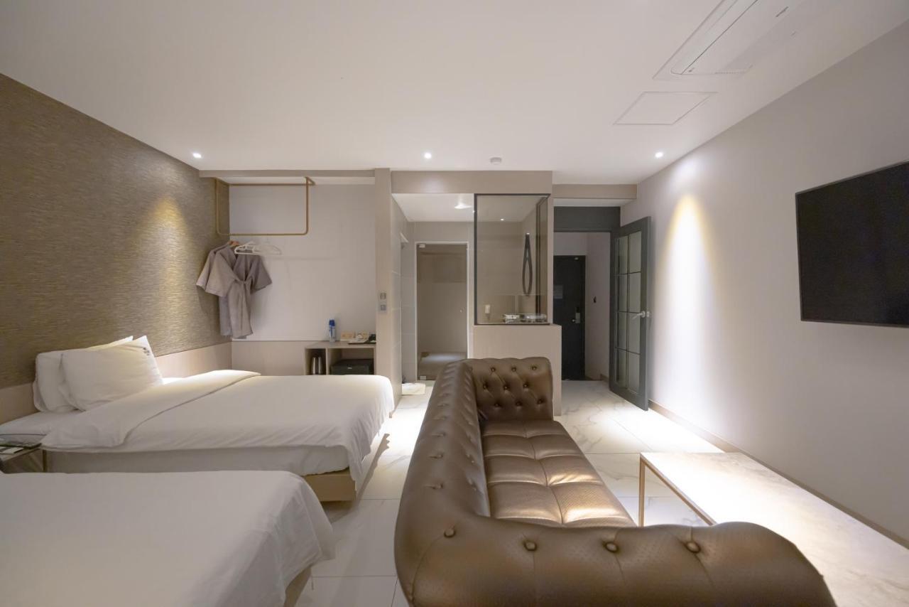 Hound Hotel Seomyeon-Beomcheon Busan Eksteriør bilde
